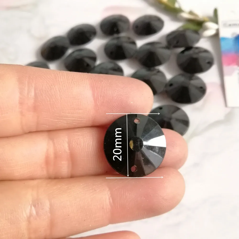 Camal 20pcs Black 20mm Acrylic Sunflower Round Loose Beads 2 Holes Prisms Chandelier Lamp Parts Accessories Wedding Centerpiece
Camal 20pcs Black 20mm Acrylic Sunflower Round Loose Beads 2 Holes Prisms Chandelier Lamp Parts Accessories Wedding Centerpiece