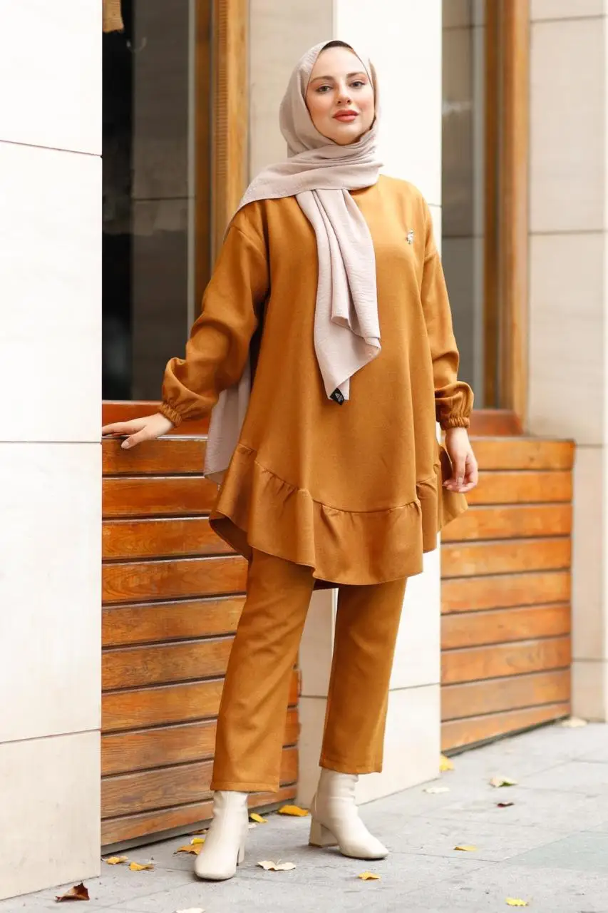 Women frilled suit tunic and trousers suit stylish and elegant women's clothing daily use female stylish model and 2022 season
Women frilled suit tunic and trousers suit stylish and elegant women's clothing daily use female stylish model and 2022 season