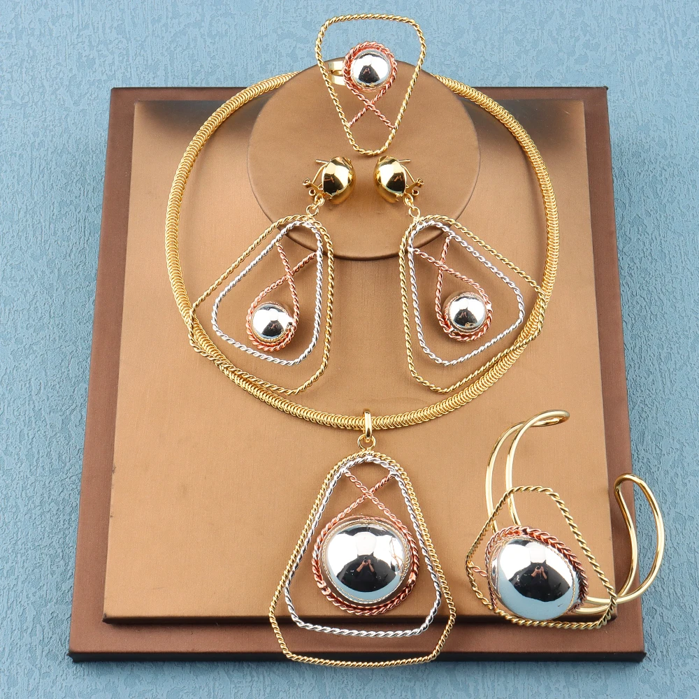 Luxury Women Weddings Jewelry Set Three Color Plated Beads Dangle Earrings Round Necklace Bangle Ring Jewellery Anniversary Gift
Luxury Women Weddings Jewelry Set Three Color Plated Beads Dangle Earrings Round Necklace Bangle Ring Jewellery Anniversary Gift
