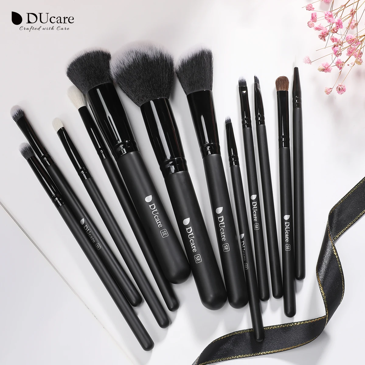 DUcare Makeup Brush Set 12pcs Black Cosmetics Tools Natural Hair Brush Powder Foundation Contour Eye Shadow Eyeliner Brushes
DUcare Makeup Brush Set 12pcs Black Cosmetics Tools Natural Hair Brush Powder Foundation Contour Eye Shadow Eyeliner Brushes