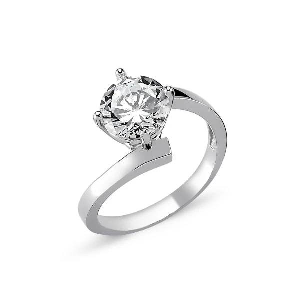 Обручальное кольцо из серебра 925 пробы с фианитом
Обручальное кольцо из серебра 925 пробы с фианитом