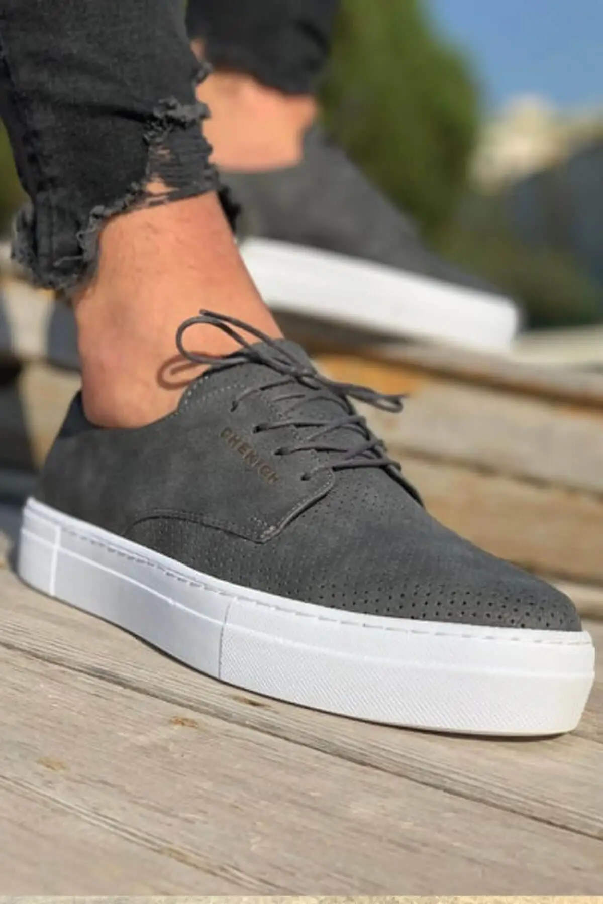 Men Sneakers 2020 Casual Shoes Mens Summer Lightweight Comfortable Breathable Walking Man Male's Hot Sale Footwear CH061 Vulcanize
Men Sneakers 2020 Casual Shoes Mens Summer Lightweight Comfortable Breathable Walking Man Male's Hot Sale Footwear CH061 Vulcanize