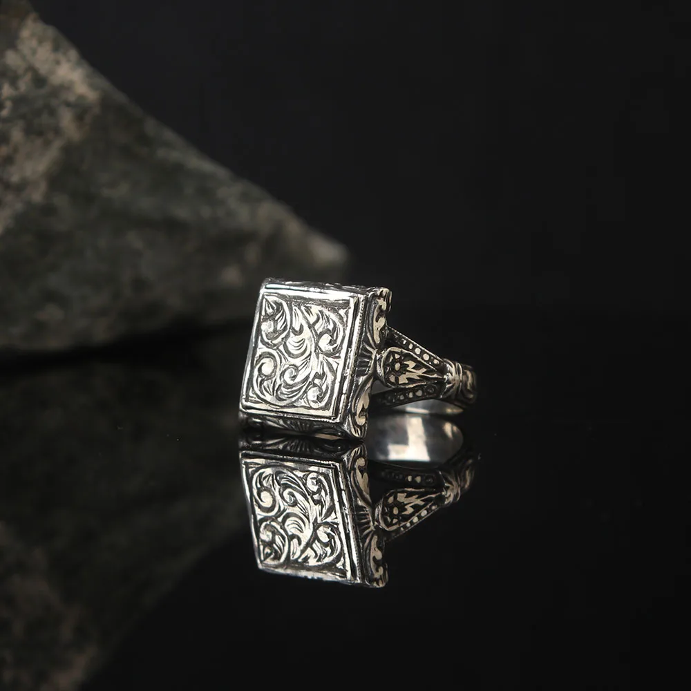 

Engraved 925 Sterling Silver Traditional Handmade Turkish Signet Ring Jewelry Gift for Women Men Best Craftmanship Lion Symbol