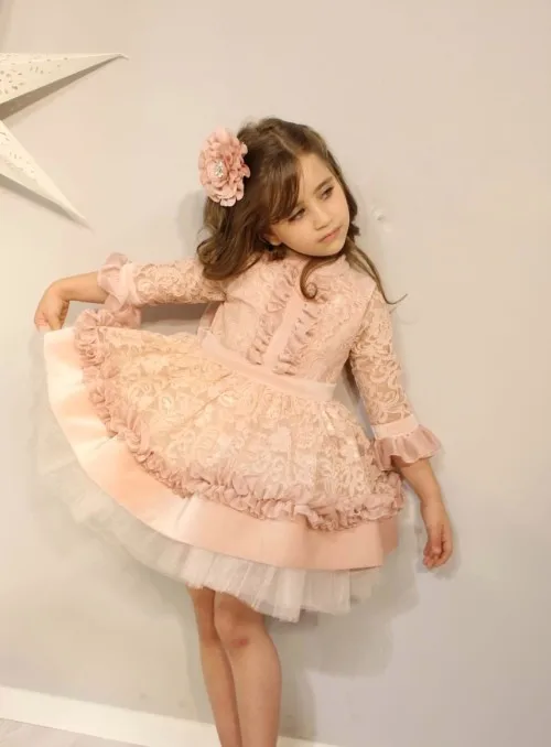 Green and Salmon Lace Dress, Costume. Girl Child Surprise Original Elegant Dress
Green and Salmon Lace Dress, Costume. Girl Child Surprise Original Elegant Dress
