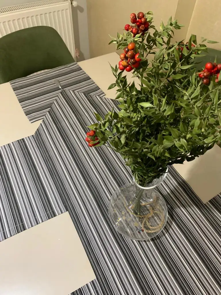 Cotton Linen Table Runner Buffalo Plaid Woven Kitchen Runners Tassel for Fall Wedding Dinner Coffee Table Luxury Home Decoration
Cotton Linen Table Runner Buffalo Plaid Woven Kitchen Runners Tassel for Fall Wedding Dinner Coffee Table Luxury Home Decoration