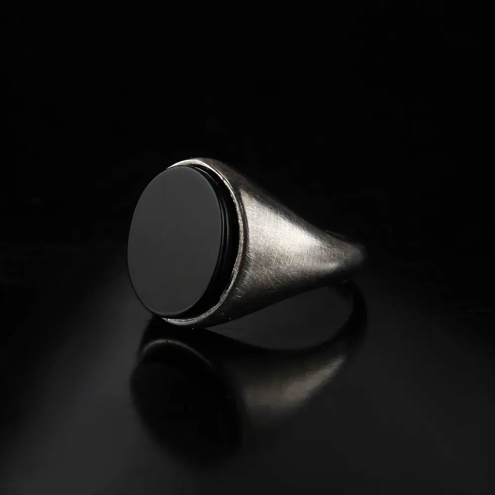 925 Sterling Silver Ring for Men Tumbled Antique Model Onyx Stone Vintage Gift Mens Rings All Size Women Turkish Fashion Jewelry
925 Sterling Silver Ring for Men Tumbled Antique Model Onyx Stone Vintage Gift Mens Rings All Size Women Turkish Fashion Jewelry