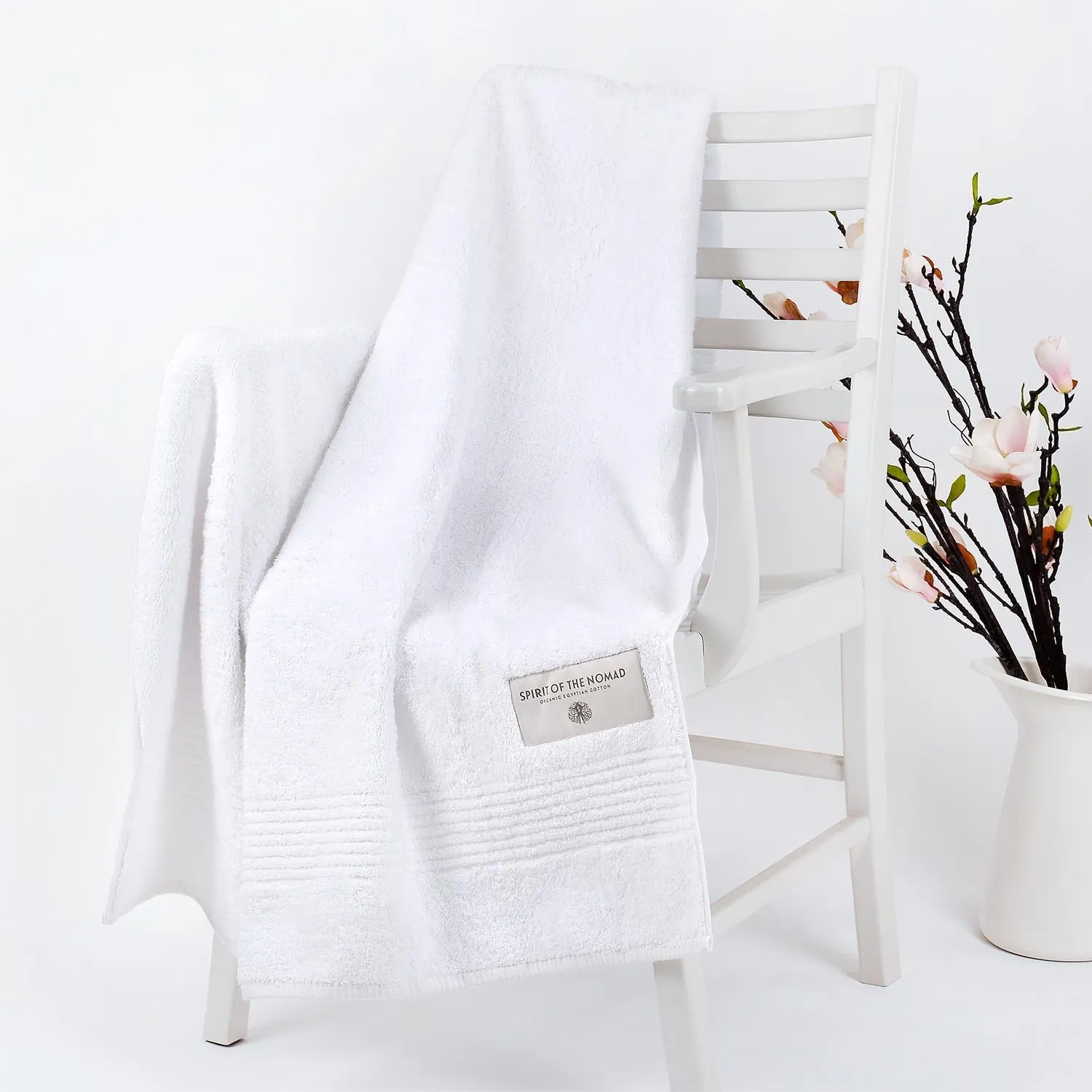 Vivamaison Organic Egyptian Cotton, Soft and Quick Dry White Bath Towel, Solid Luxury Beach Towel, High Quality Hand Towel 
Vivamaison Organic Egyptian Cotton, Soft and Quick Dry White Bath Towel, Solid Luxury Beach Towel, High Quality Hand Towel