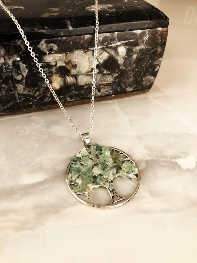 Dr Stone Natural Stone Women Aventurine Stone Necklace AHL63 439748975
