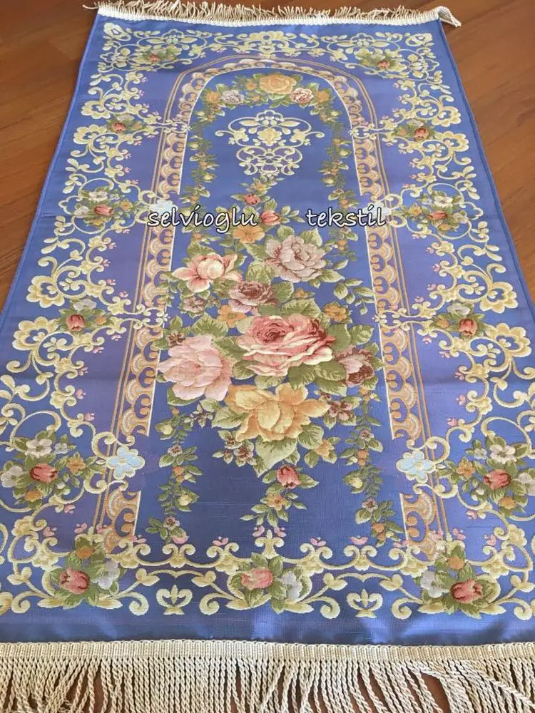 Luxury Goblen Muslim Prayer Rug Islamic Turkish Silk Satin Carpet Vintage Decorative Living Room Home Mat tapetes dywan coussin
Luxury Goblen Muslim Prayer Rug Islamic Turkish Silk Satin Carpet Vintage Decorative Living Room Home Mat tapetes dywan coussin