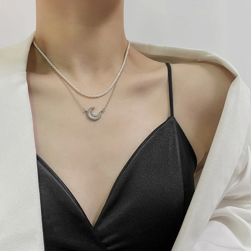 Silver Sparkling Clavicle Chain Choker Necklaces for Women Elegant Trendy Layered Moon Pendant Necklace Jewelry On the Neck 2022
Silver Sparkling Clavicle Chain Choker Necklaces for Women Elegant Trendy Layered Moon Pendant Necklace Jewelry On the Neck 2022