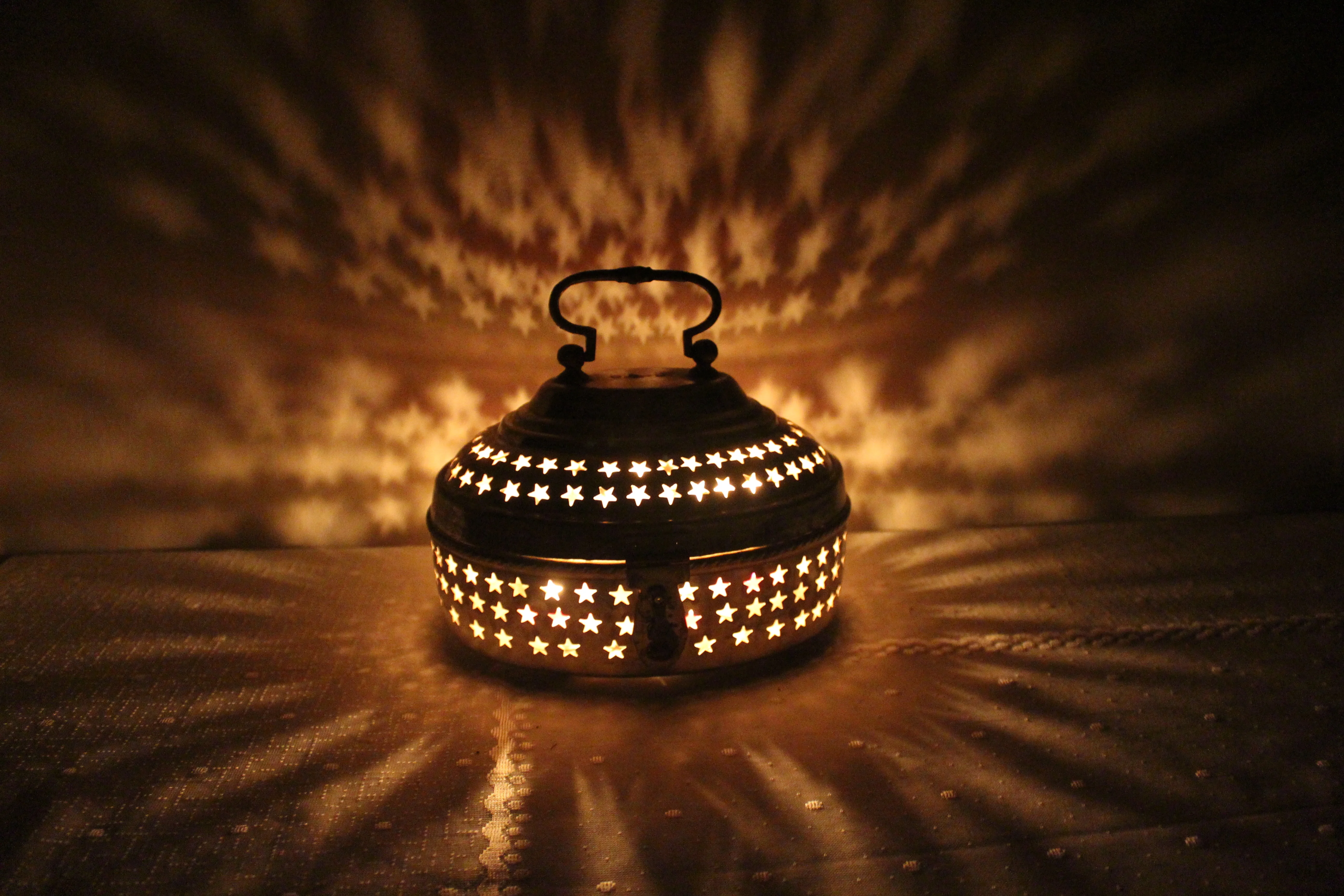 Fast Shipping Handmade 100% Copper Candle Holder Home Decor Luxury Candlestick Wedding Bohem Gift Coffee Table Living Room
Fast Shipping Handmade 100% Copper Candle Holder Home Decor Luxury Candlestick Wedding Bohem Gift Coffee Table Living Room