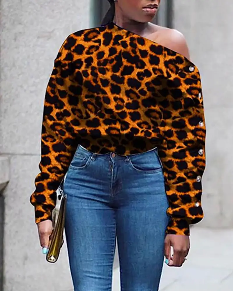 

2020 Women Fashion Elegant Casual Skew Neck Long Sleeve Blouse Skew Neck Leopard Print Buttoned Blouse Loose Oversized Plus Size
