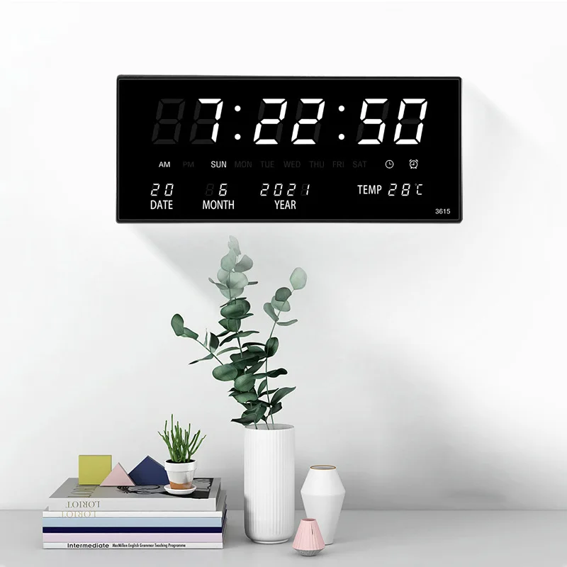Светящиеся цифровые настенные часы с будильником отображением температуры даты