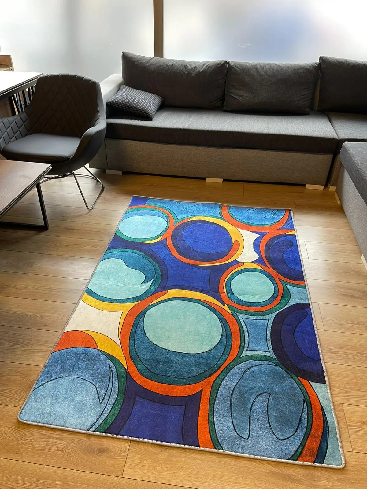 Decorative Oriental Ornament Floor Non Slip Table Blanket Soft Door Mat Nursery Carpet for Living Room Home Indoor Runner
Decorative Oriental Ornament Floor Non Slip Table Blanket Soft Door Mat Nursery Carpet for Living Room Home Indoor Runner
