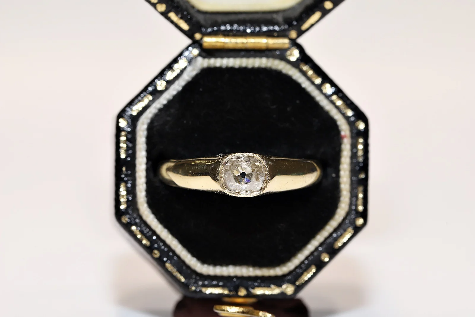 

Оригинальное античное викторианское Золотое кольцо 14 карат с натуральными бриллиантами