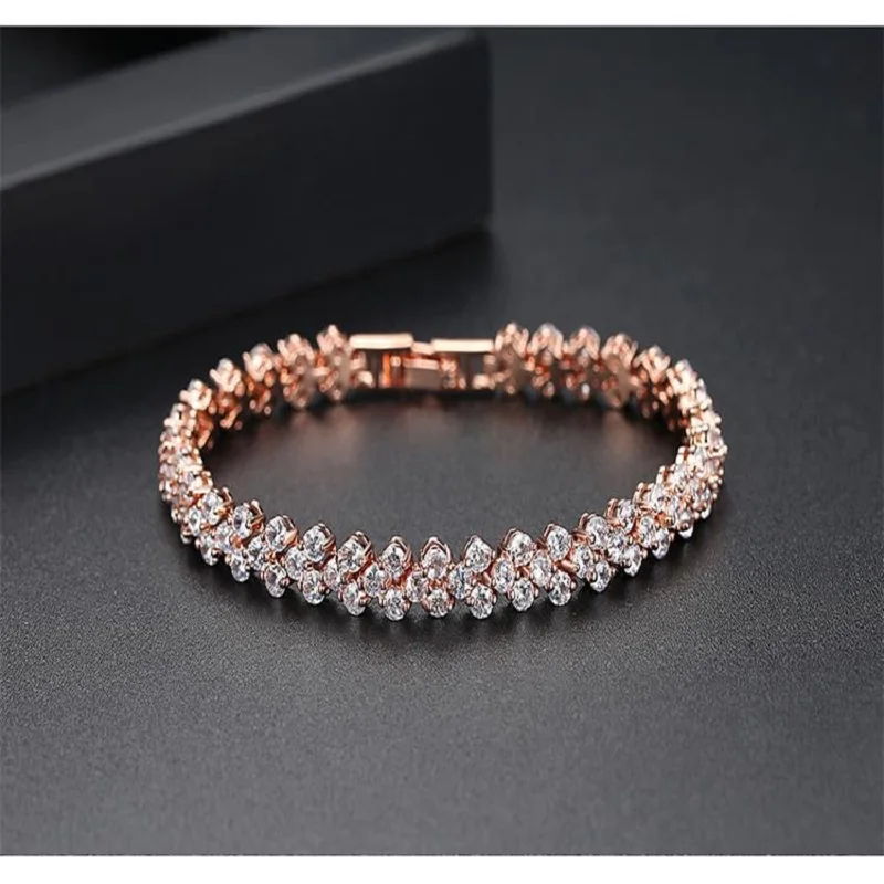 Popular heart-shaped diamond Plated Silver Roman Bracelet European and American fashion ol Bracelet
Popular heart-shaped diamond Plated Silver Roman Bracelet European and American fashion ol Bracelet