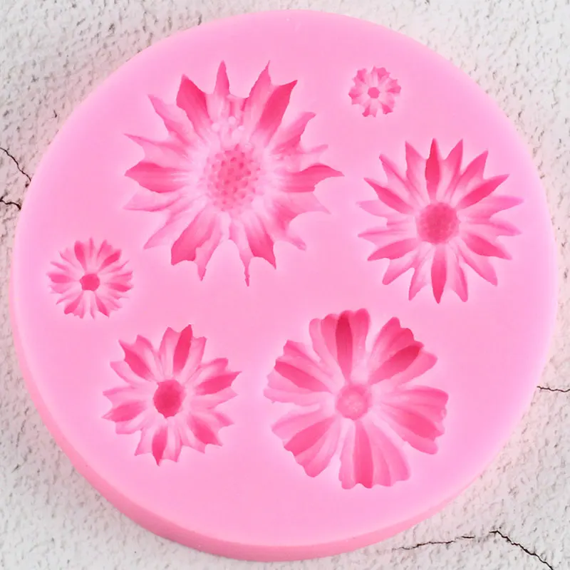Daisy Flower Silicone Mold Candy Resin Molds Chrysanthemum Fondant Cupcake Topper Mould Chocolate Baking Moulds
Daisy Flower Silicone Mold Candy Resin Molds Chrysanthemum Fondant Cupcake Topper Mould Chocolate Baking Moulds