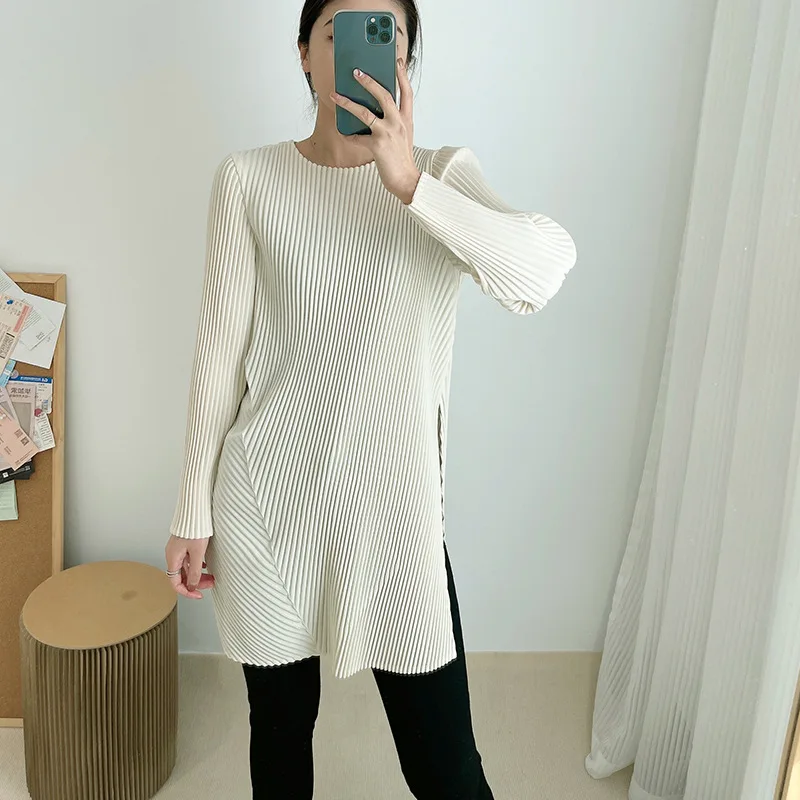 Pleated mid-length Top Women's side slit Spring/summer 2022 loose pullover T-shirt
Pleated mid-length Top Women's side slit Spring/summer 2022 loose pullover T-shirt