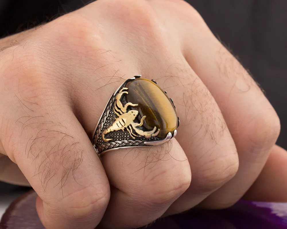 925 Sterling Silver Scorpion Ring for Men Tiger Stone Jewelry Fashion Vintage Gift Onyx Aqeq Mens Rings All Size
925 Sterling Silver Scorpion Ring for Men Tiger Stone Jewelry Fashion Vintage Gift Onyx Aqeq Mens Rings All Size