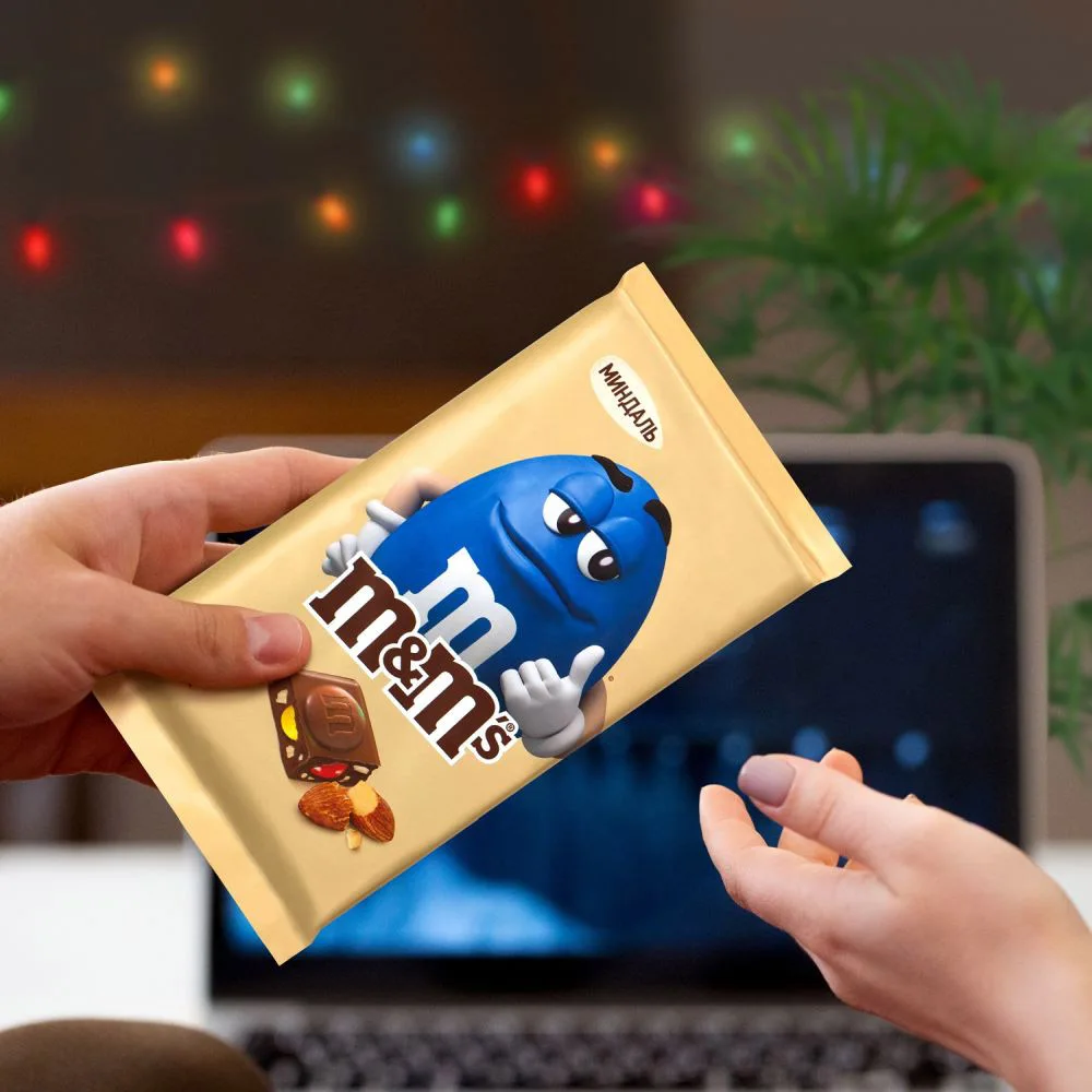 M&M's Шоколадная плитка с миндалем и драже 122г|Драже| |