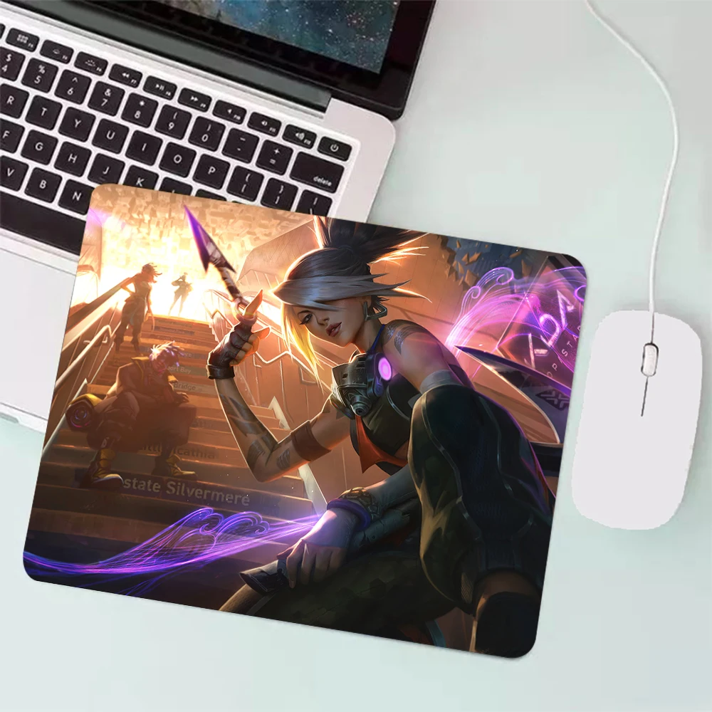 LOL True Damage Skins Small Gaming Mouse Pad Gamer Keyboard Mousepad Computer Mouse Mat Laptop Carpet Anime Mause pad Desk Mat 
LOL True Damage Skins Small Gaming Mouse Pad Gamer Keyboard Mousepad Computer Mouse Mat Laptop Carpet Anime Mause pad Desk Mat