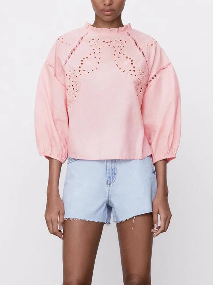 ZA Spring/Summer New Women's Japanese Sweet Stand Collar Hollow Embroidered Shirt All-match Casual Top
ZA Spring/Summer New Women's Japanese Sweet Stand Collar Hollow Embroidered Shirt All-match Casual Top