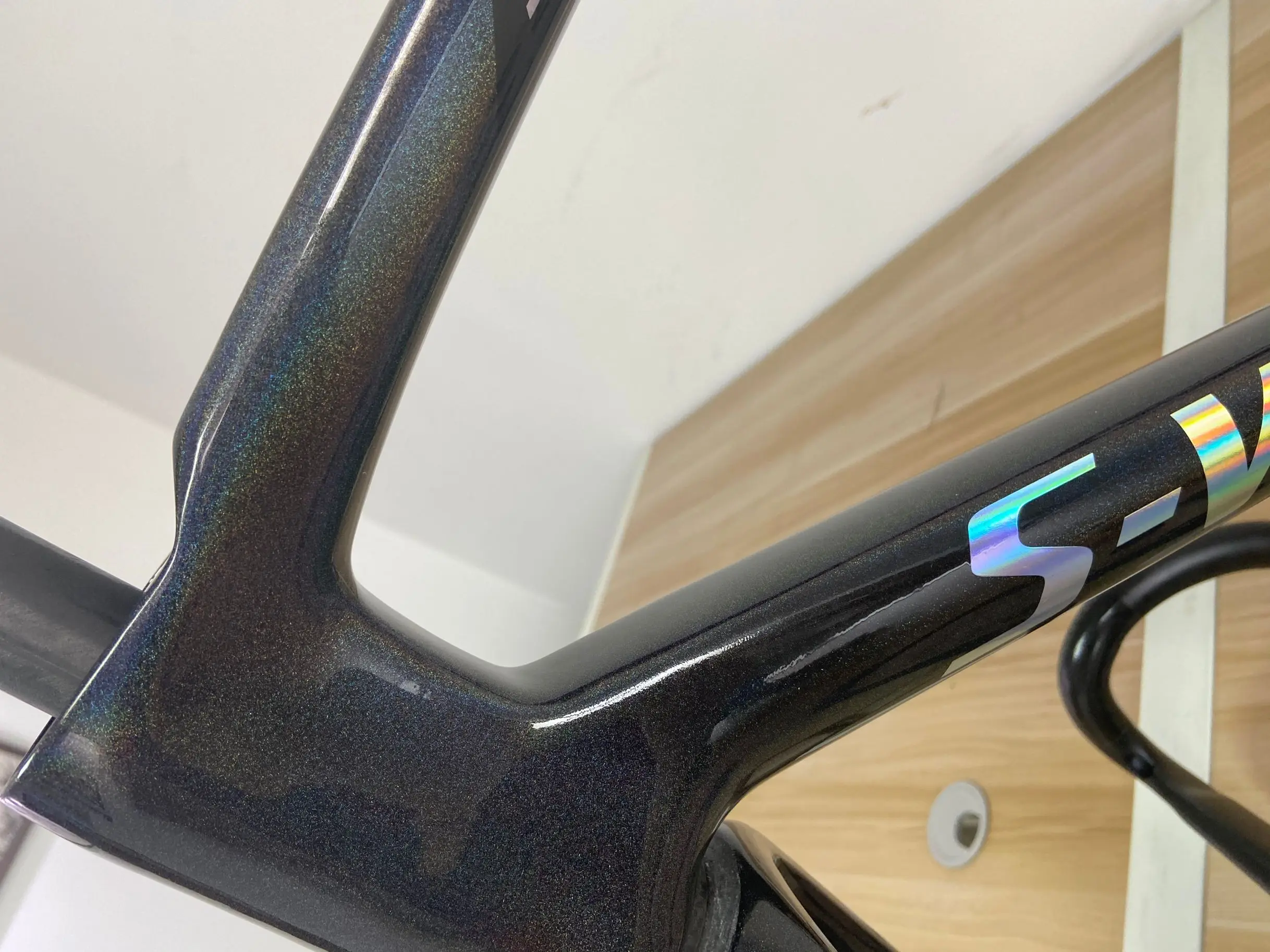 2021 newest style chameleon bike frame supper quality road bike frame disc cycling frame+handlebar+spacer+seatpost and frok
2021 newest style chameleon bike frame supper quality road bike frame disc cycling frame+handlebar+spacer+seatpost and frok