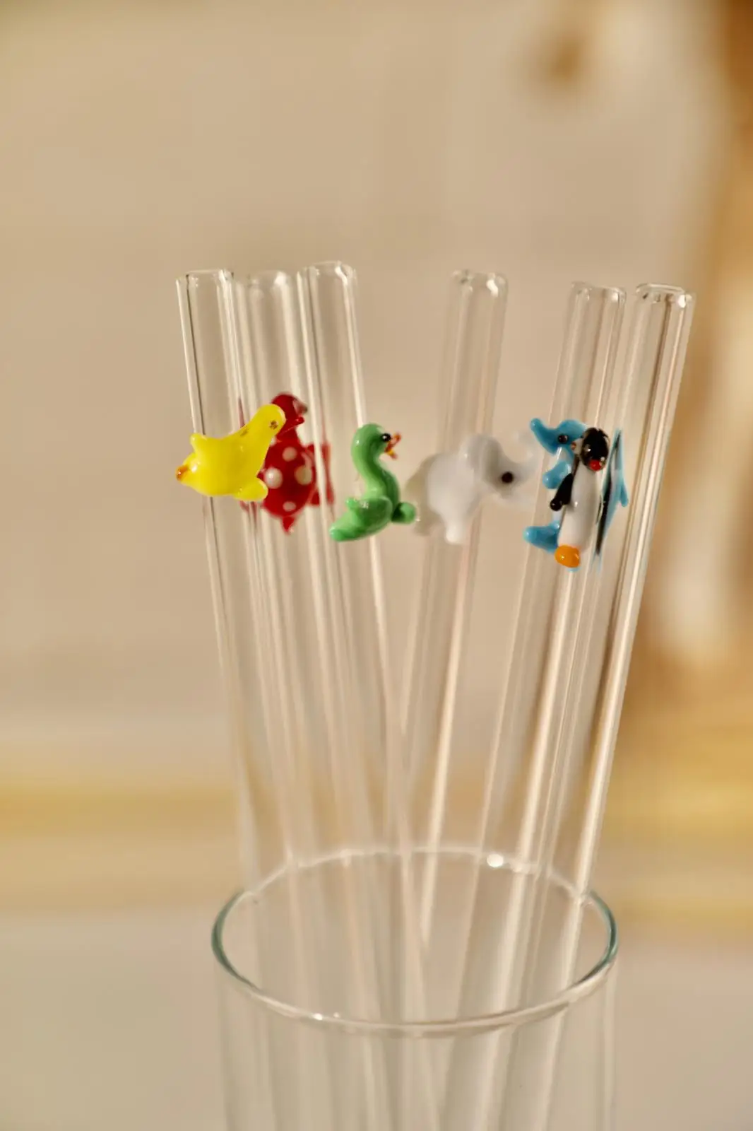 6 Pcs 3D Animal Glass Straws Reusable Drinking Glass Tube Eco-friendly Glass Straw for Smoothie Milkshakes Drinkware Straws Set
6 Pcs 3D Animal Glass Straws Reusable Drinking Glass Tube Eco-friendly Glass Straw for Smoothie Milkshakes Drinkware Straws Set