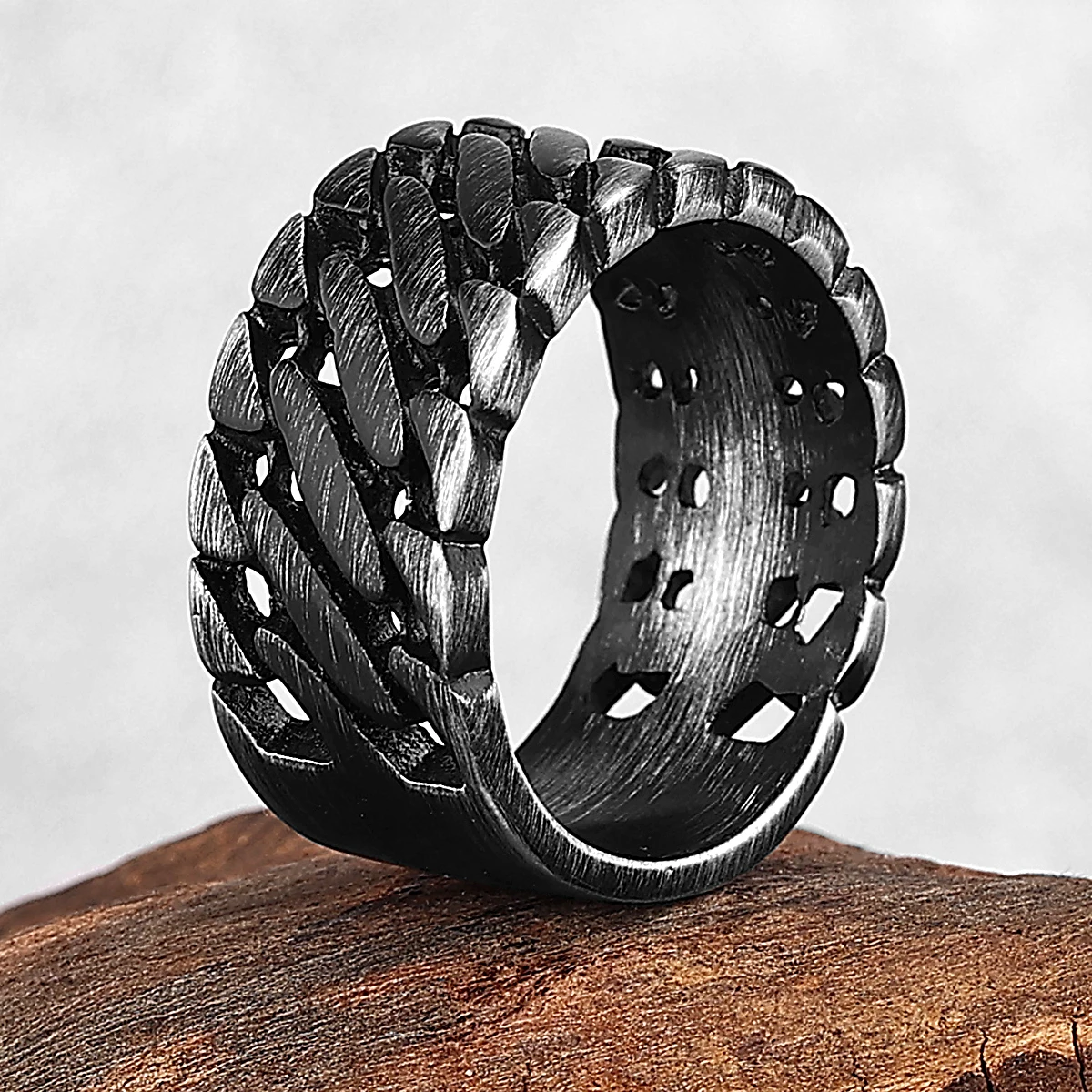 316 Stainless Steel Men's Ring Retro Motorcycle Chain Wind High Quality Hip Hop Punk Boyfriend Creative Jewelry Gift Wholesale
316 Stainless Steel Men's Ring Retro Motorcycle Chain Wind High Quality Hip Hop Punk Boyfriend Creative Jewelry Gift Wholesale