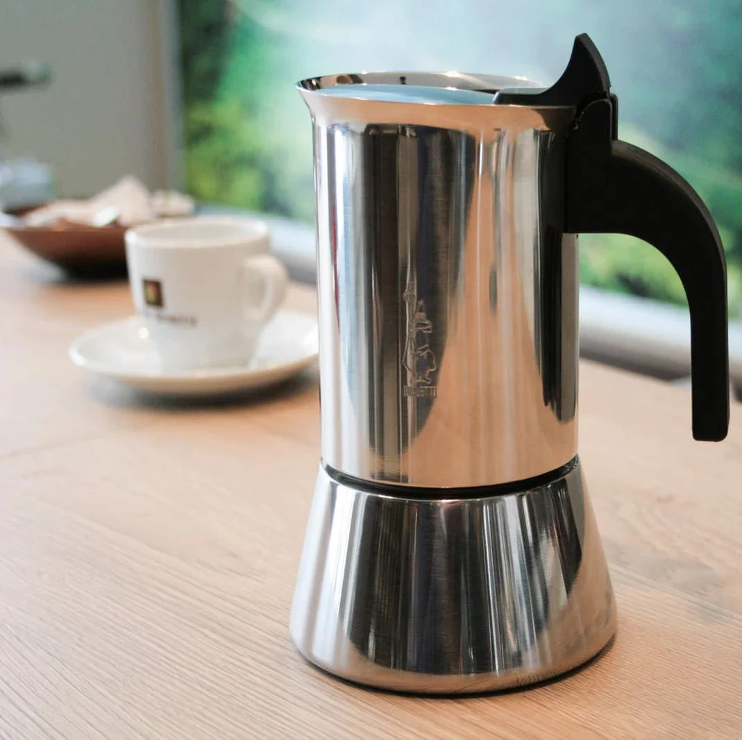 

Bialetti Venus Moka Pot Stainless Steel Coffee Maker, Original Bialetti Espresso Maker 2-4-6-10 Cup Kitchen Drip Stove Gas Brew