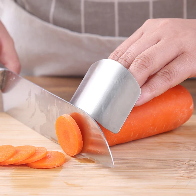 1Pcs Stainless Steel Finger Protector Safe Vegetable Finger Guard Cutting Hand Protecter Kitchen Gadgets Anti-cut Kitchen Tools
1Pcs Stainless Steel Finger Protector Safe Vegetable Finger Guard Cutting Hand Protecter Kitchen Gadgets Anti-cut Kitchen Tools