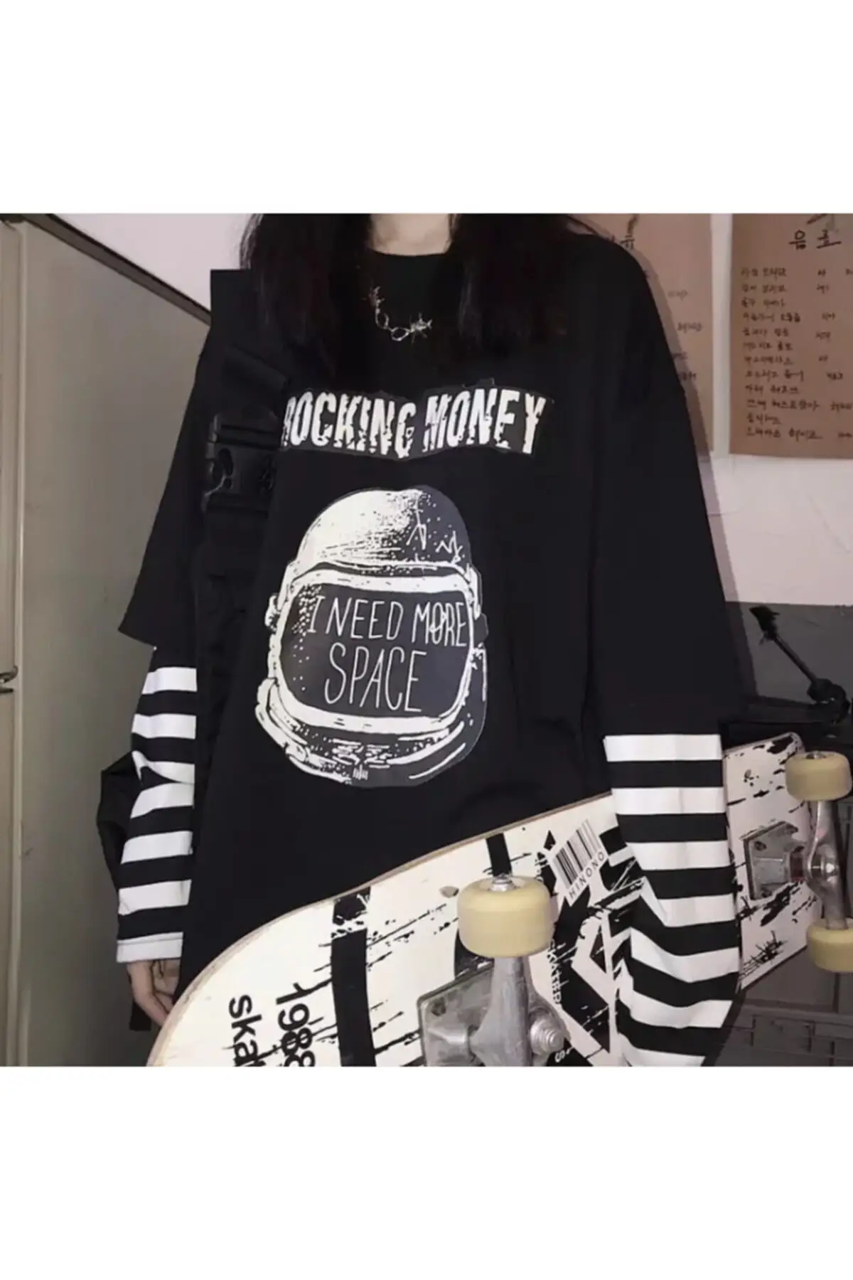 Need More Space Striped Sleeve T-shirt Fashion Cotton O Neck Top Female TShirt on Street Trend Free Shipping Fast
Need More Space Striped Sleeve T-shirt Fashion Cotton O Neck Top Female TShirt on Street Trend Free Shipping Fast
