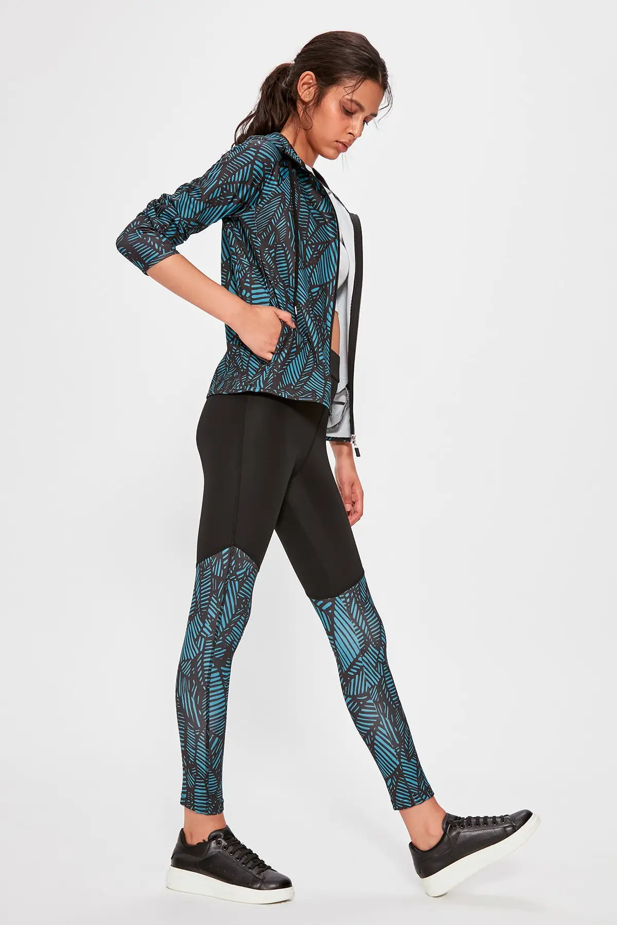 Trendyol узорчатые леггинсы для фитнеса TWOAW20TA0063|Колготки| |