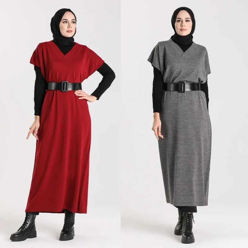 Women V-neck Sleeveless Knitted Hijab Abaya Dress Vest Casual Loose Knitting Warm Sweater Muslim Fashion Islami Clothing Elegant
Women V-neck Sleeveless Knitted Hijab Abaya Dress Vest Casual Loose Knitting Warm Sweater Muslim Fashion Islami Clothing Elegant