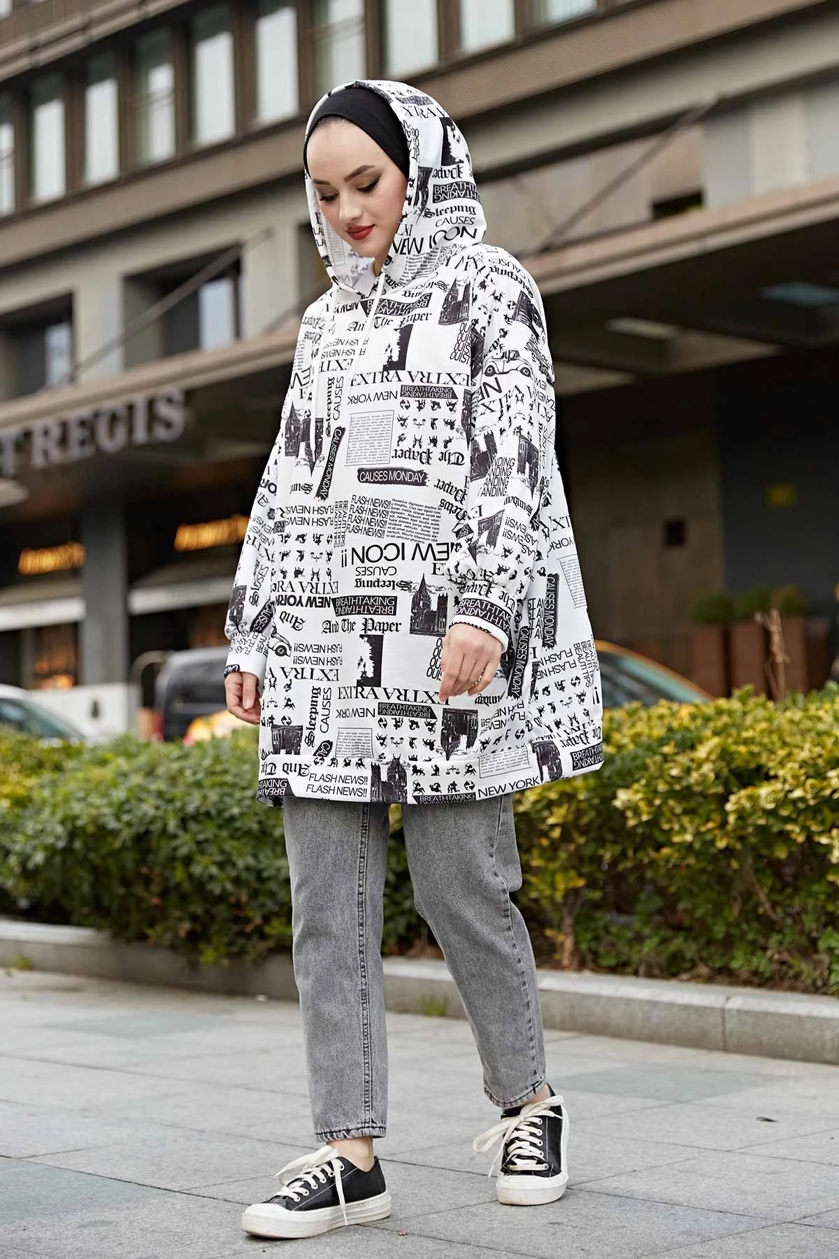 Letter Printed Sweat seasonal hooded it is comfortable mold ramadan muslim clothing 2021 modern women top wear
Letter Printed Sweat seasonal hooded it is comfortable mold ramadan muslim clothing 2021 modern women top wear