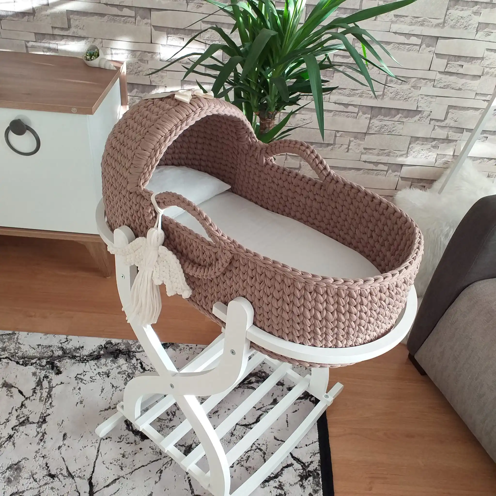 Jaju Baby Moses Basket Plain Brown Ribbons Knitted Stroller, newborn baby basket, baby basket, handmade baby knitting basket
Jaju Baby Moses Basket Plain Brown Ribbons Knitted Stroller, newborn baby basket, baby basket, handmade baby knitting basket