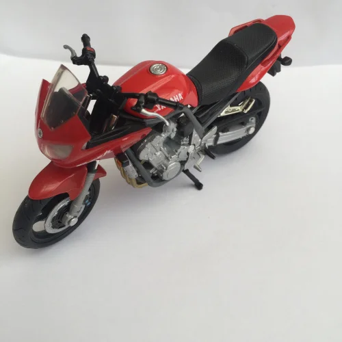 Classic 1/18 New Special Die-cast Metal Motorcycle Desktop Display Collection Model Toys For Children
Classic 1/18 New Special Die-cast Metal Motorcycle Desktop Display Collection Model Toys For Children