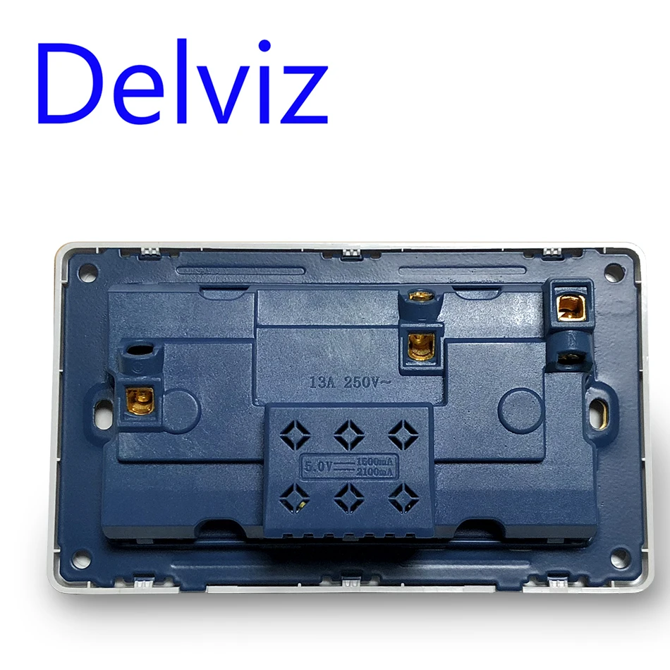 Розетка Usb Delviz стандартная 5 отверстий 2 А 110-250 В