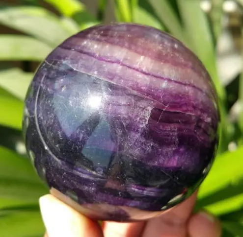 High quality Semi-precious natural purple fluorite quartz crystal ball sphere for gift items
High quality Semi-precious natural purple fluorite quartz crystal ball sphere for gift items