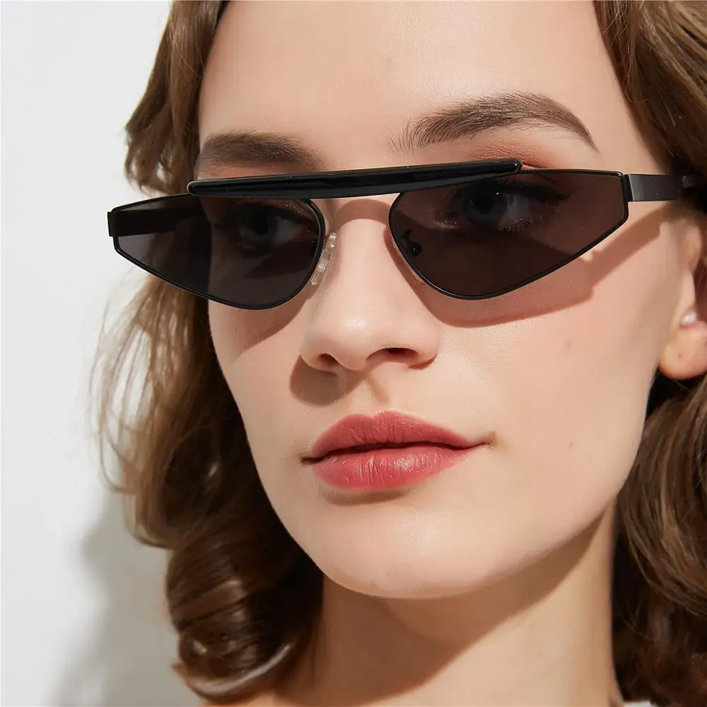 Women Cat Eye Sunglasses Triangle Brand Design Retro Metal Small Frame Men Shades Eyewear UV400 VINTAGE Male Female Sun Glasses
Women Cat Eye Sunglasses Triangle Brand Design Retro Metal Small Frame Men Shades Eyewear UV400 VINTAGE Male Female Sun Glasses