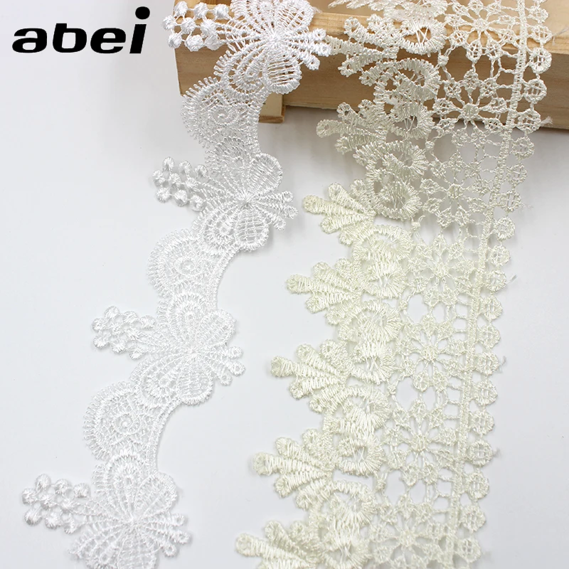 5yards/lot Embroidered White Butterfly Lace Ribbon Beige Flower Lace Trims Curtain Edge Wrap Garment Accessories clothes decors
5yards/lot Embroidered White Butterfly Lace Ribbon Beige Flower Lace Trims Curtain Edge Wrap Garment Accessories clothes decors