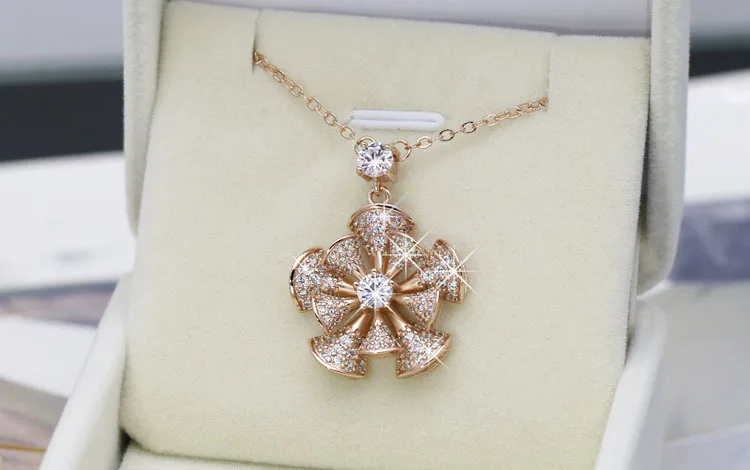 Best Quality Wedding Rotary Flower Windmill 925 silver Original Crystals From Swarovskis Pendant Necklaces Women
Best Quality Wedding Rotary Flower Windmill 925 silver Original Crystals From Swarovskis Pendant Necklaces Women