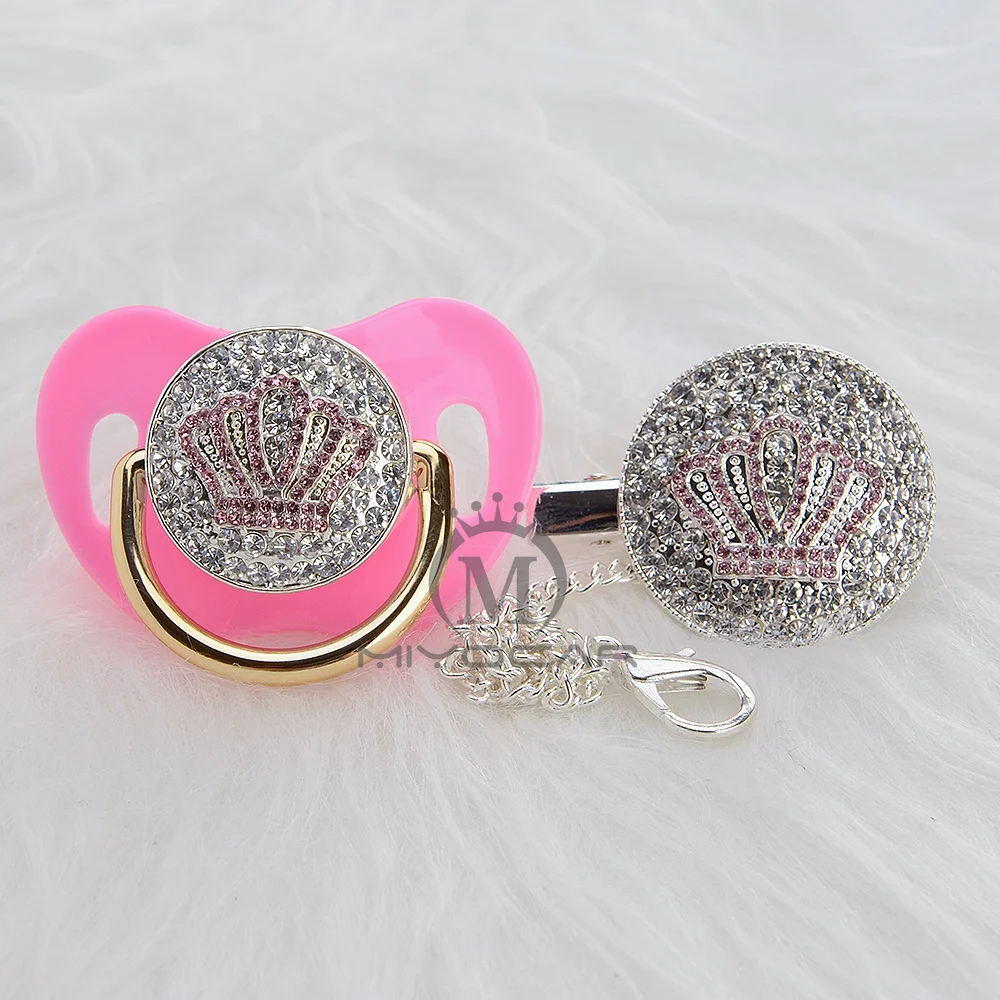 MIYOCAR 11 colors bling pink crown pacifier and pacifier clip unique design for baby SGS certificate safe and unique APCB-3-1
MIYOCAR 11 colors bling pink crown pacifier and pacifier clip unique design for baby SGS certificate safe and unique APCB-3-1