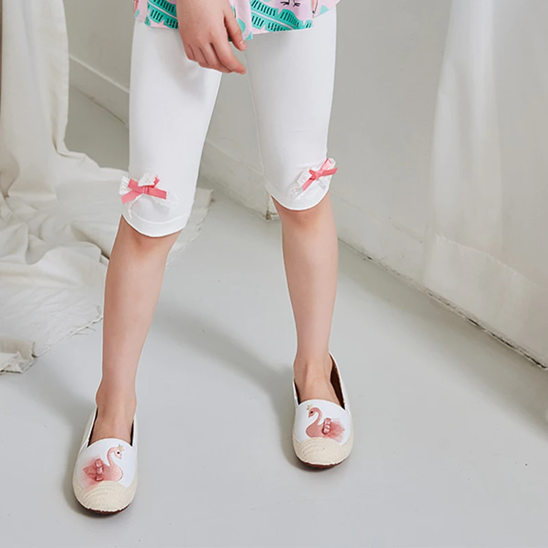 Girls short pure white elastic children baby short ribbon pencil pants cotton casual skinny leggings on sale 190014
Girls short pure white elastic children baby short ribbon pencil pants cotton casual skinny leggings on sale 190014