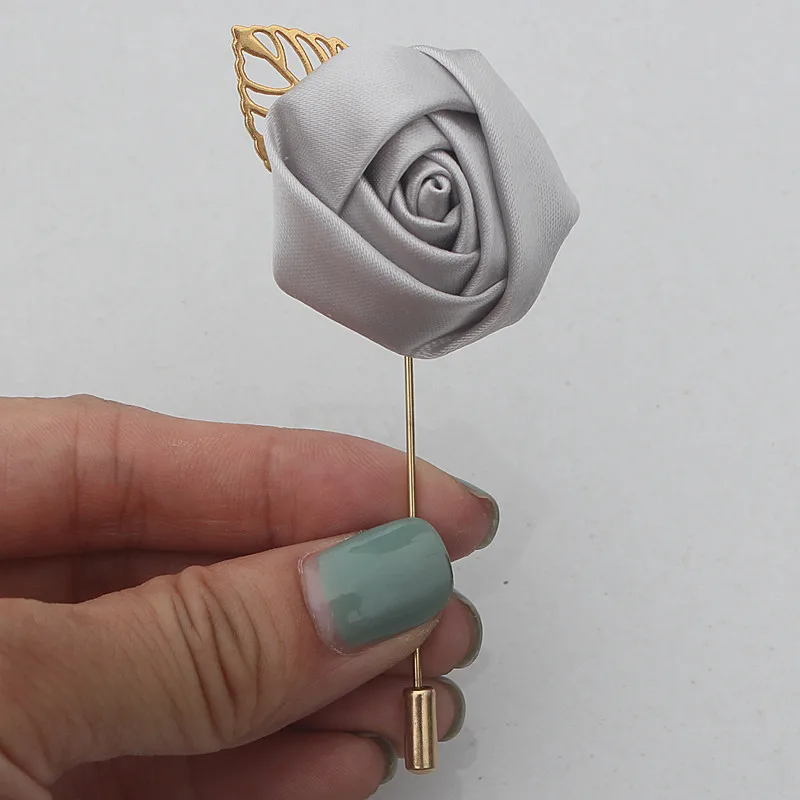 Bridal Golden Leaf Wedding Corsage Satin Rose Leisure Groom Boutonnieres Wedding Party Man Suit Lapel Pin Corsage 37 Color X1379
Bridal Golden Leaf Wedding Corsage Satin Rose Leisure Groom Boutonnieres Wedding Party Man Suit Lapel Pin Corsage 37 Color X1379