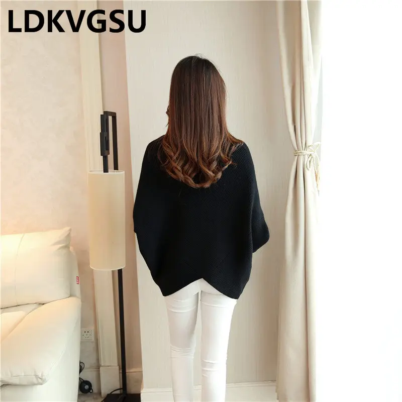 2018 Fashion Women Sweaters And Pullovers High Quality Turtleneck Batwing Sleeve Oversized Knitted Sweater Pull Female Is733
2018 Fashion Women Sweaters And Pullovers High Quality Turtleneck Batwing Sleeve Oversized Knitted Sweater Pull Female Is733