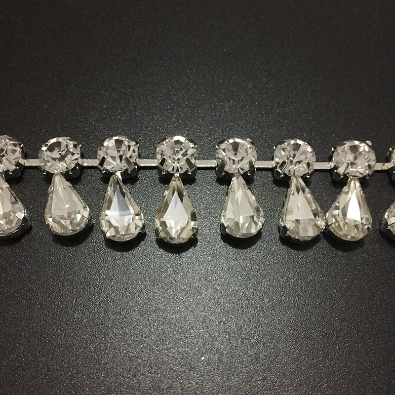 10Yards Craft Braide Beaded Rhinestones Trim Costume Applique Sewing Tassel Trimming
10Yards Craft Braide Beaded Rhinestones Trim Costume Applique Sewing Tassel Trimming
