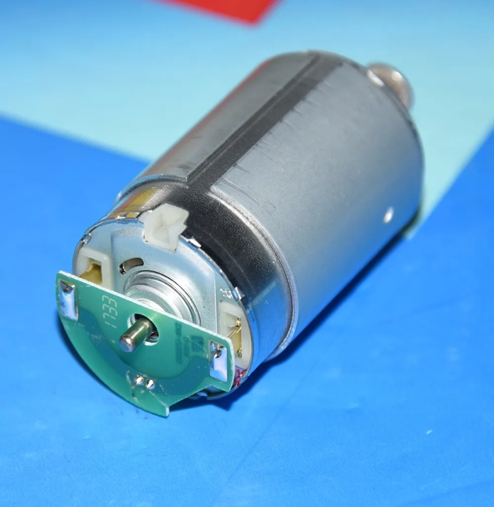 1 * новый двигатель CR для Epson R330 R280 R285 R290 R690 RX595 RX610 RX690 TX650 T50 T59 T60 P50 A50 P60 L800 L801 L805
1 * новый двигатель CR для Epson R330 R280 R285 R290 R690 RX595 RX610 RX690 TX650 T50 T59 T60 P50 A50 P60 L800 L801 L805