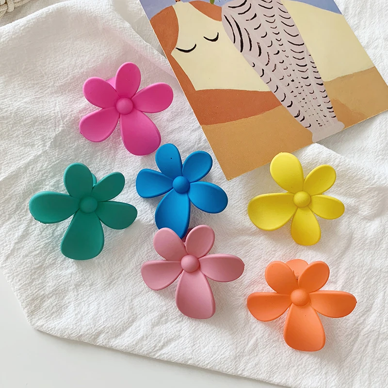 Korean Version Of Girls Holiday Wind Candy Color Flower Hair Clip Sweet Lovely Forest Bang Clip Woman Hair Accessories
Korean Version Of Girls Holiday Wind Candy Color Flower Hair Clip Sweet Lovely Forest Bang Clip Woman Hair Accessories