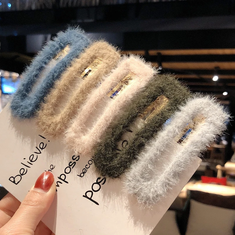 1 Pair Korean Minimalist Imitation Rabbit Hair Geometric Square Hairpin Lovely Woman Hairpin Hair Accessories
1 Pair Korean Minimalist Imitation Rabbit Hair Geometric Square Hairpin Lovely Woman Hairpin Hair Accessories